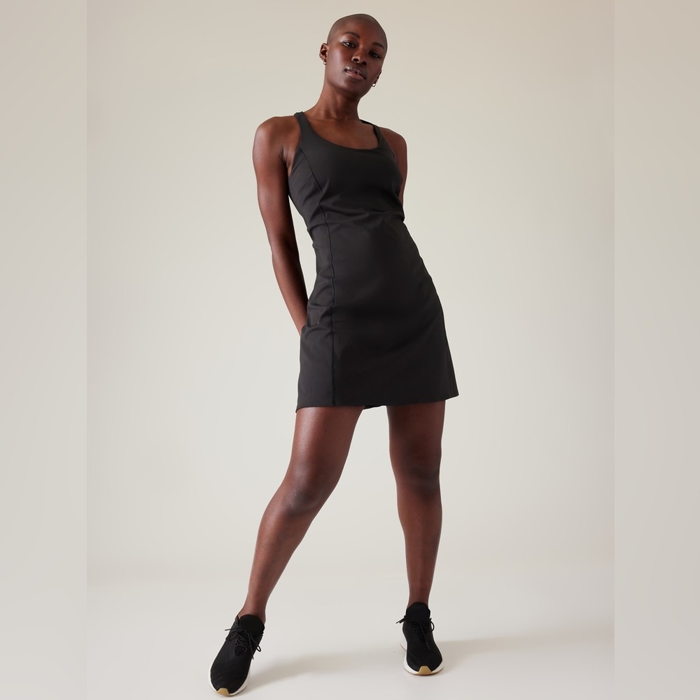 Athleta Ultimate Ease Dress Size L Like New Black